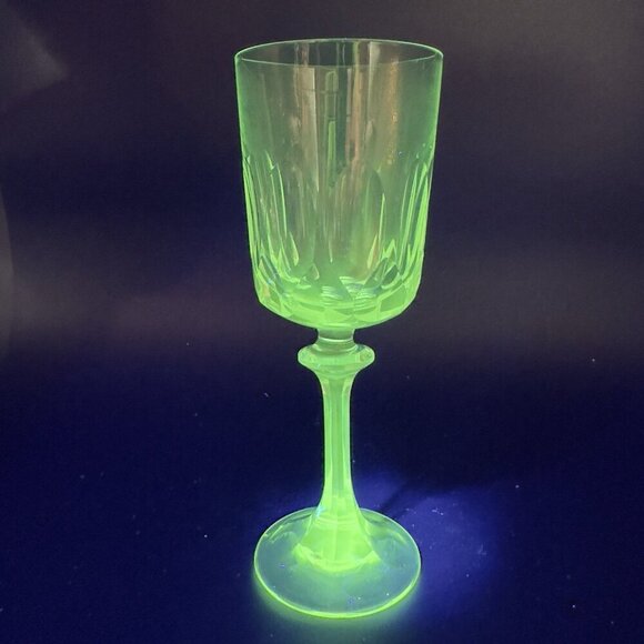 Tiffin Franciscan Atwater Stem Goblet Clear Glasses Manganese 365nm Green UV Set - Picture 14 of 15